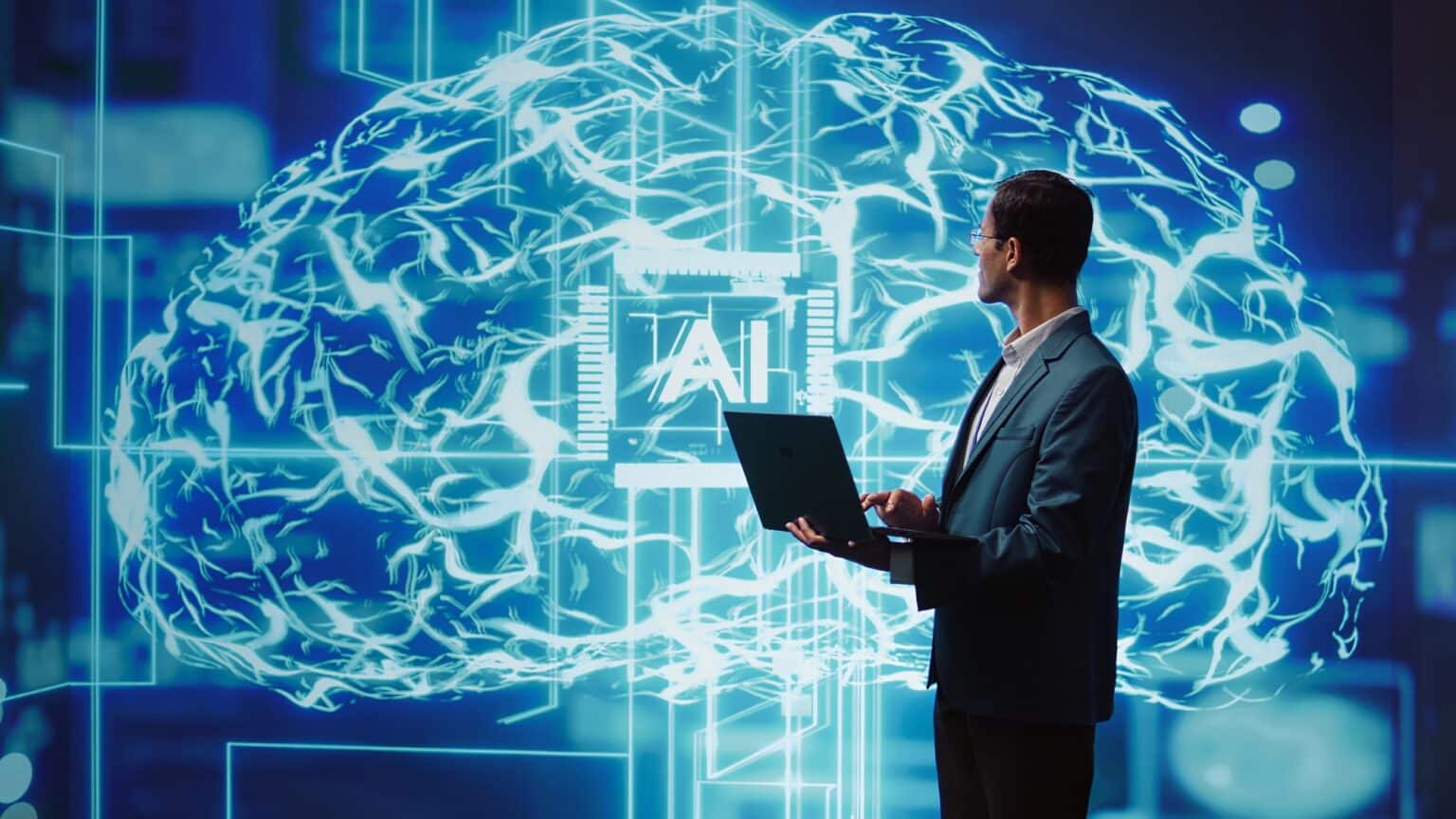 Megalopolis : l’IA mise en cause dans la polémique sur la campagne promotionnelle Man using notebook to write lines of code for AI applications