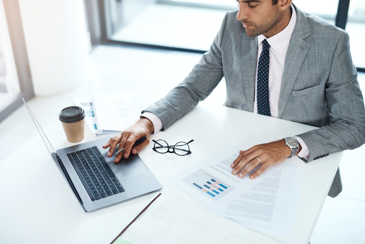 Découvrez la loi Sarbanes-Oxley (SOX) : un cadre de régulation pour une plus grande transparence financière Working hard to fulfill his ambition of being the best