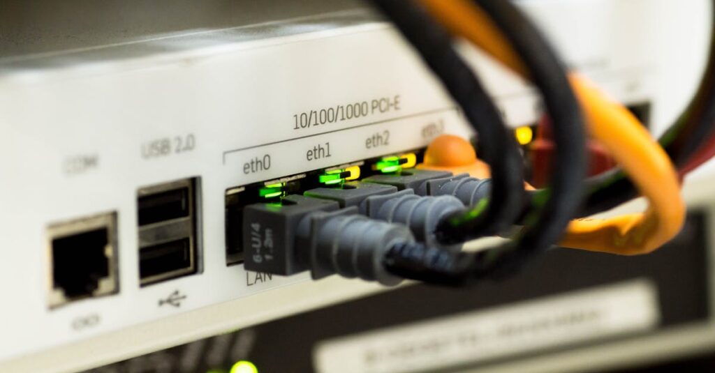 découvrez tout sur le broadband : définition, avantages, fonctionnement et comment choisir la meilleure connexion internet haut débit pour vos besoins à la maison ou en entreprise.