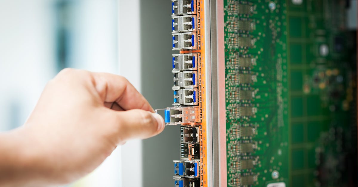 découvrez tout ce que vous devez savoir sur le broadband : technologies, avantages, choix d'abonnement et conseils pour une connexion internet haut débit rapide et fiable à la maison ou au bureau.