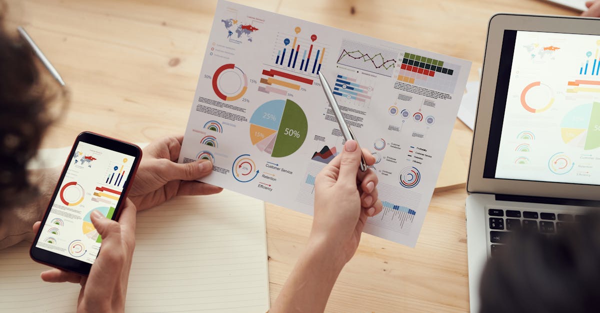 découvrez la déduplication des données : une méthode efficace pour identifier, fusionner et éliminer les doublons dans vos bases de données, afin d’optimiser le stockage, améliorer la qualité de l’information et réduire les coûts.