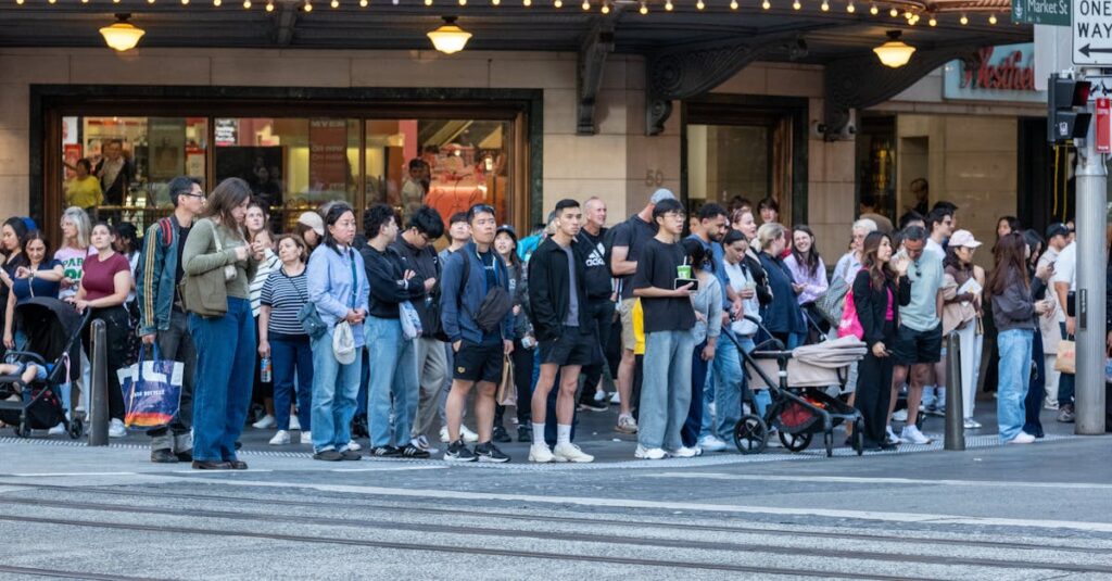 découvrez comment utiliser le wi-fi public en toute sécurité, les risques potentiels et les meilleures pratiques pour protéger vos données lors de vos connexions dans les lieux publics.